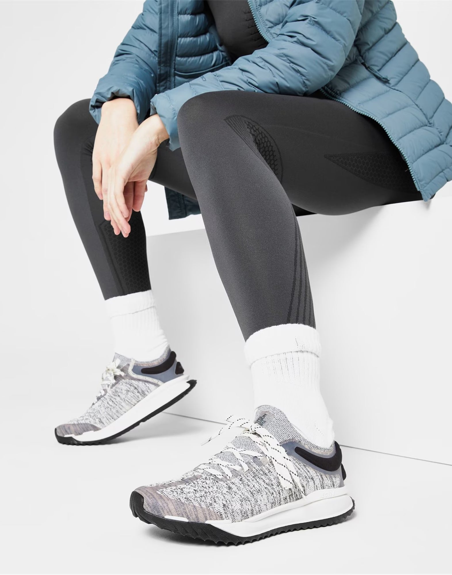 The North Face Vectiv Escape Sneakers — White, view 5