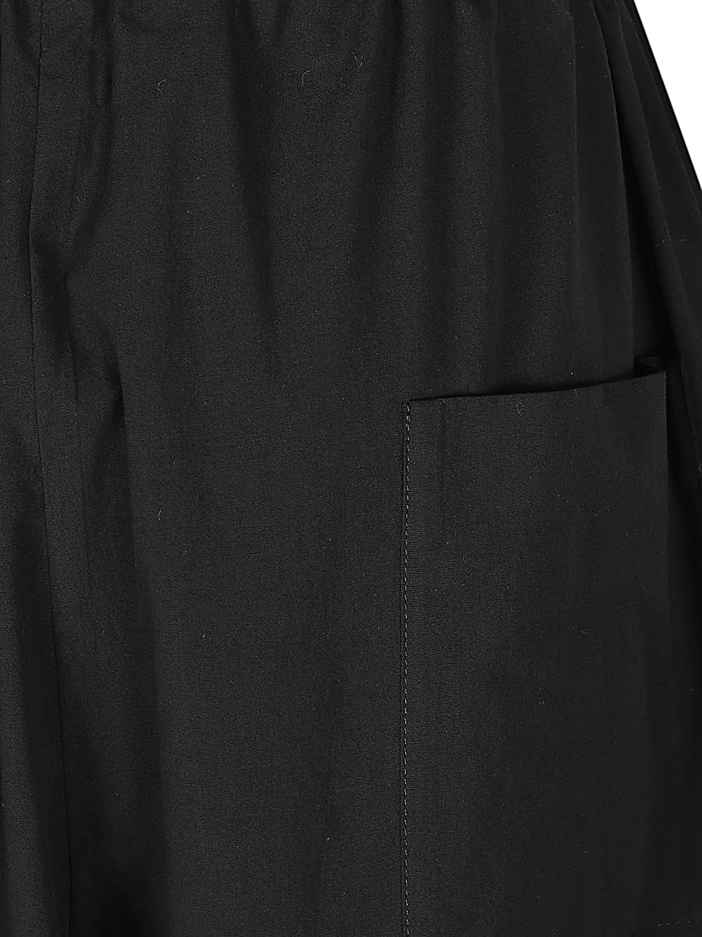 MIZUIRO Tapered Puffed Cotton Trousers — Black, view 3
