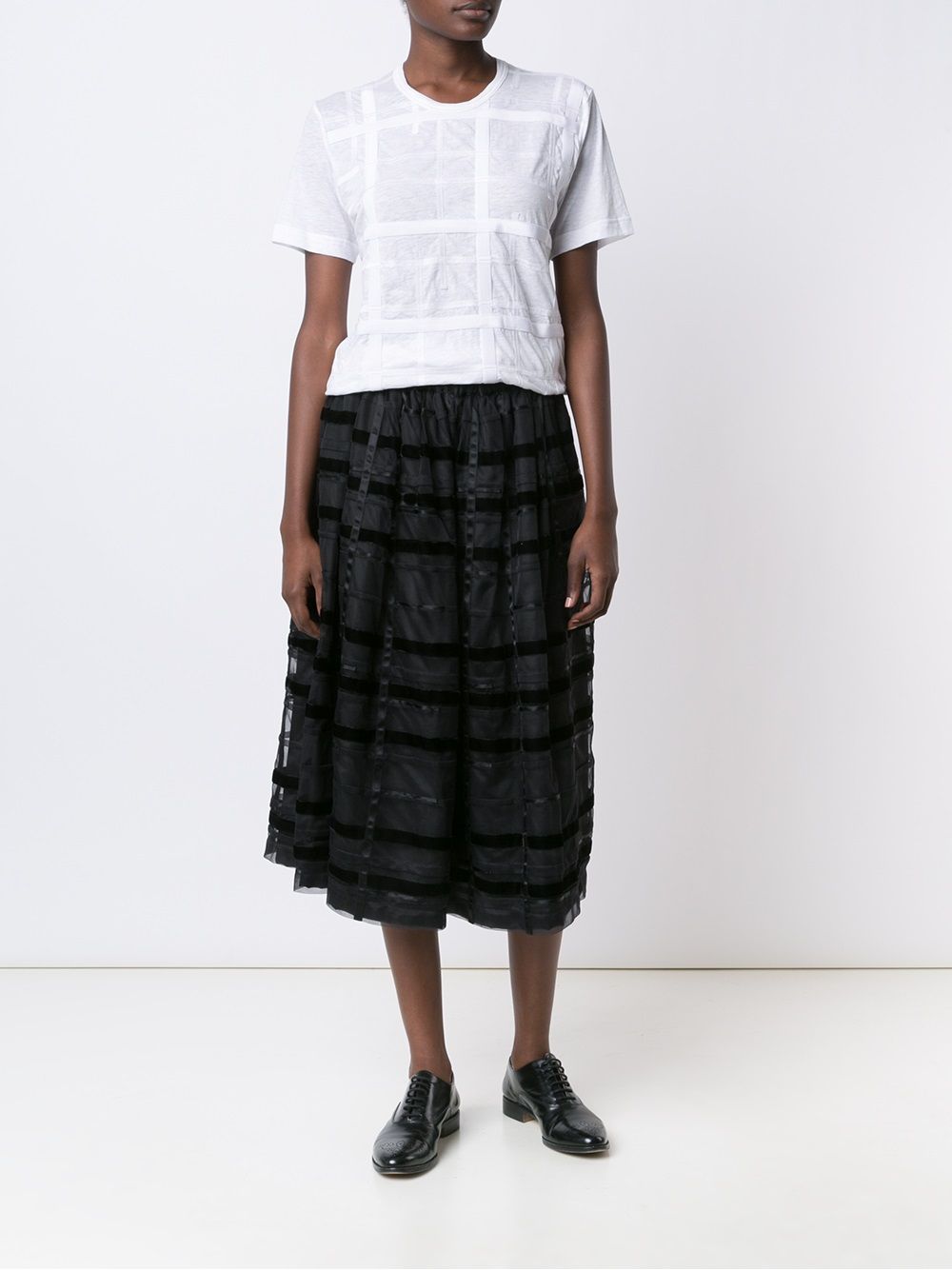Comme Comme Cotton Ribbon Appliqué T-shirt — White, view 5