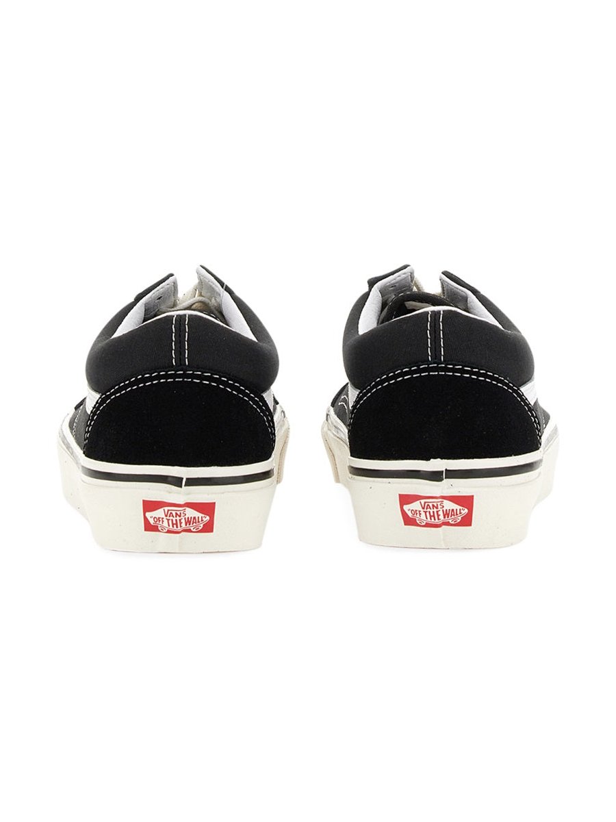 Vans Sneaker — Black, view 2