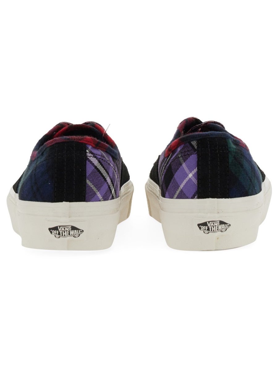 Vans Authentic Sneakers — Black by Vans