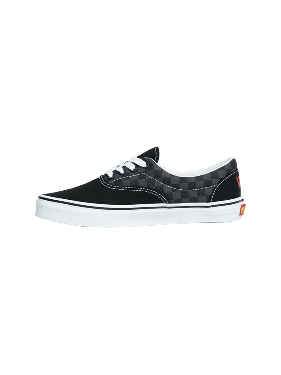Vans Era Sneaker — Black, view 3