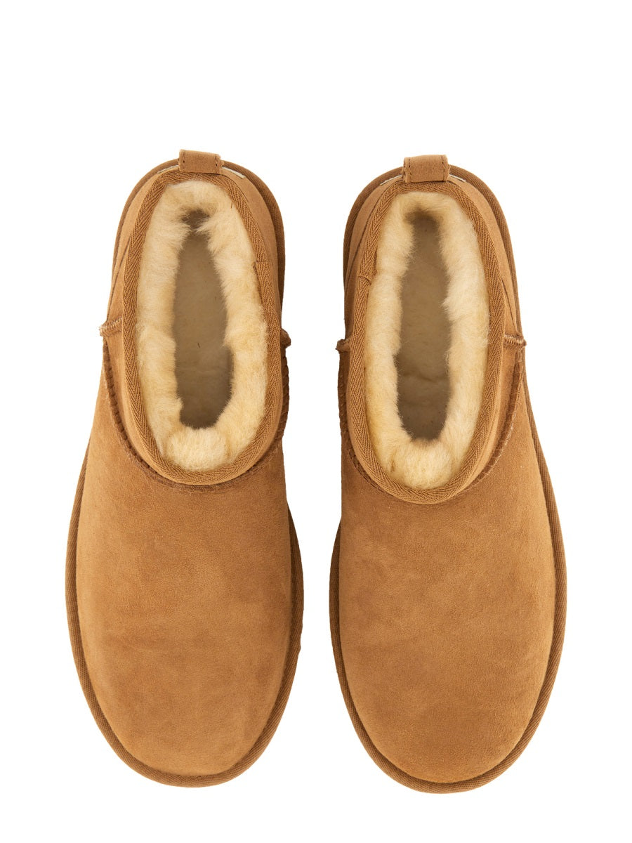 UGG Boot — Brown, view 6