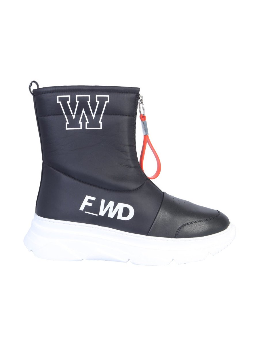 Forward Leather with Zip Closure Boot — Black, view 2