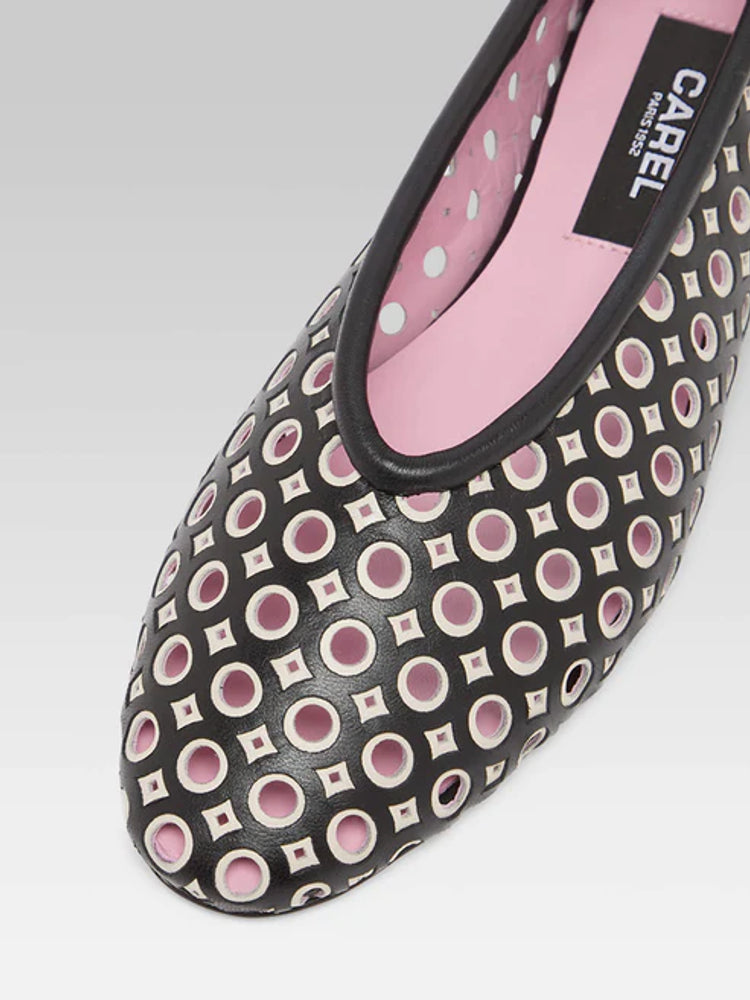 Carel Soleil Flat — Black, view 3