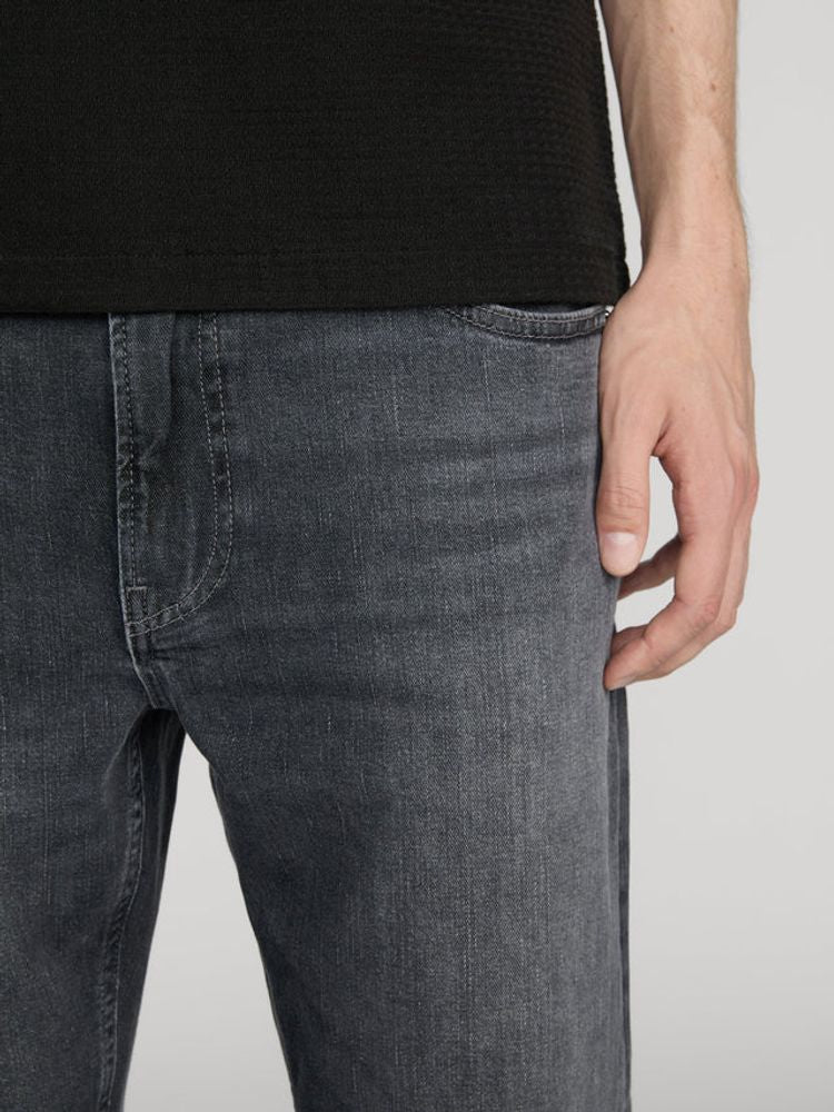 Frame H26 Jeans — Midnight, view 5