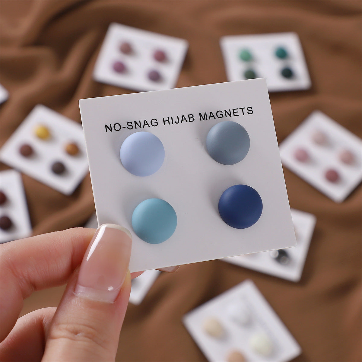 Hijab magnet pins, view 3