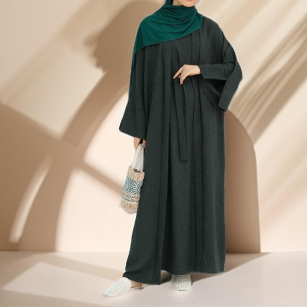 Kamila Classic: 2-Piece Plain Open Abaya Set, view 2