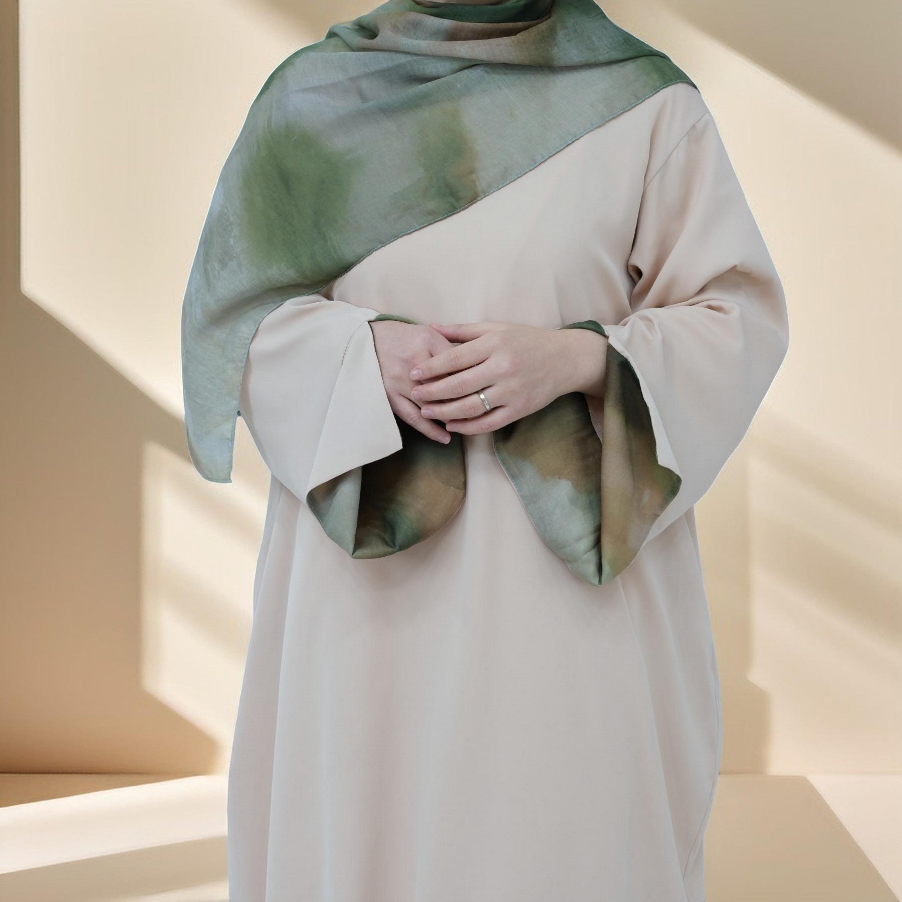 Olive Oasis 2-Piece Abaya Set, view 6
