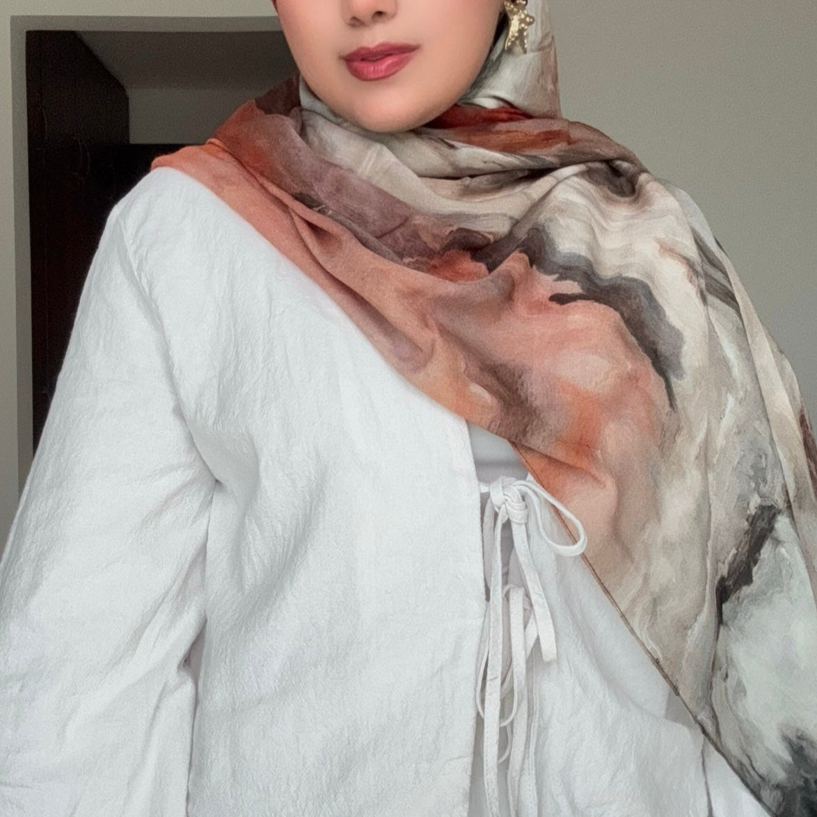 Canyon Flow Modal Hijab, view 3