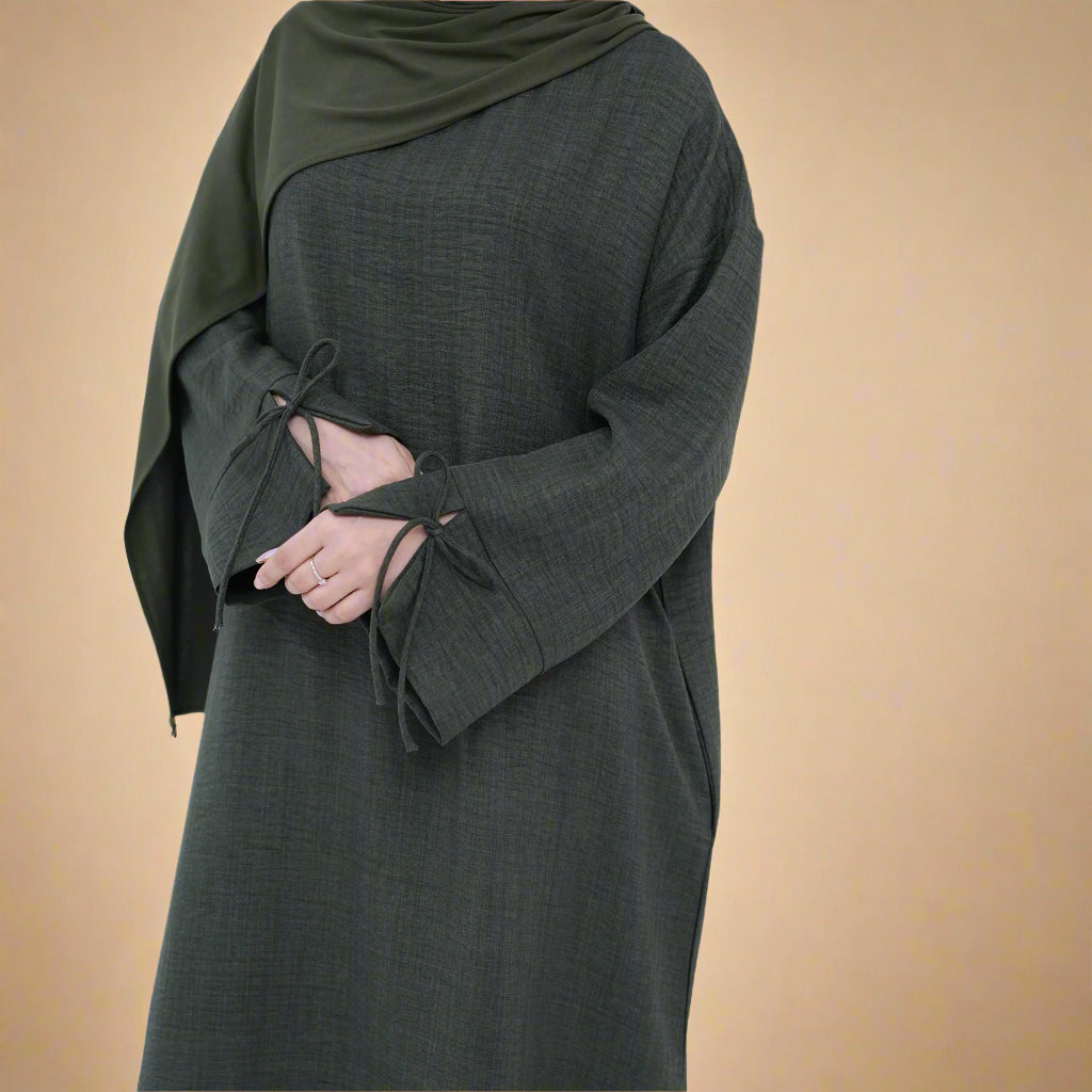 The Everyday Tie-Sleeve Abaya, view 6