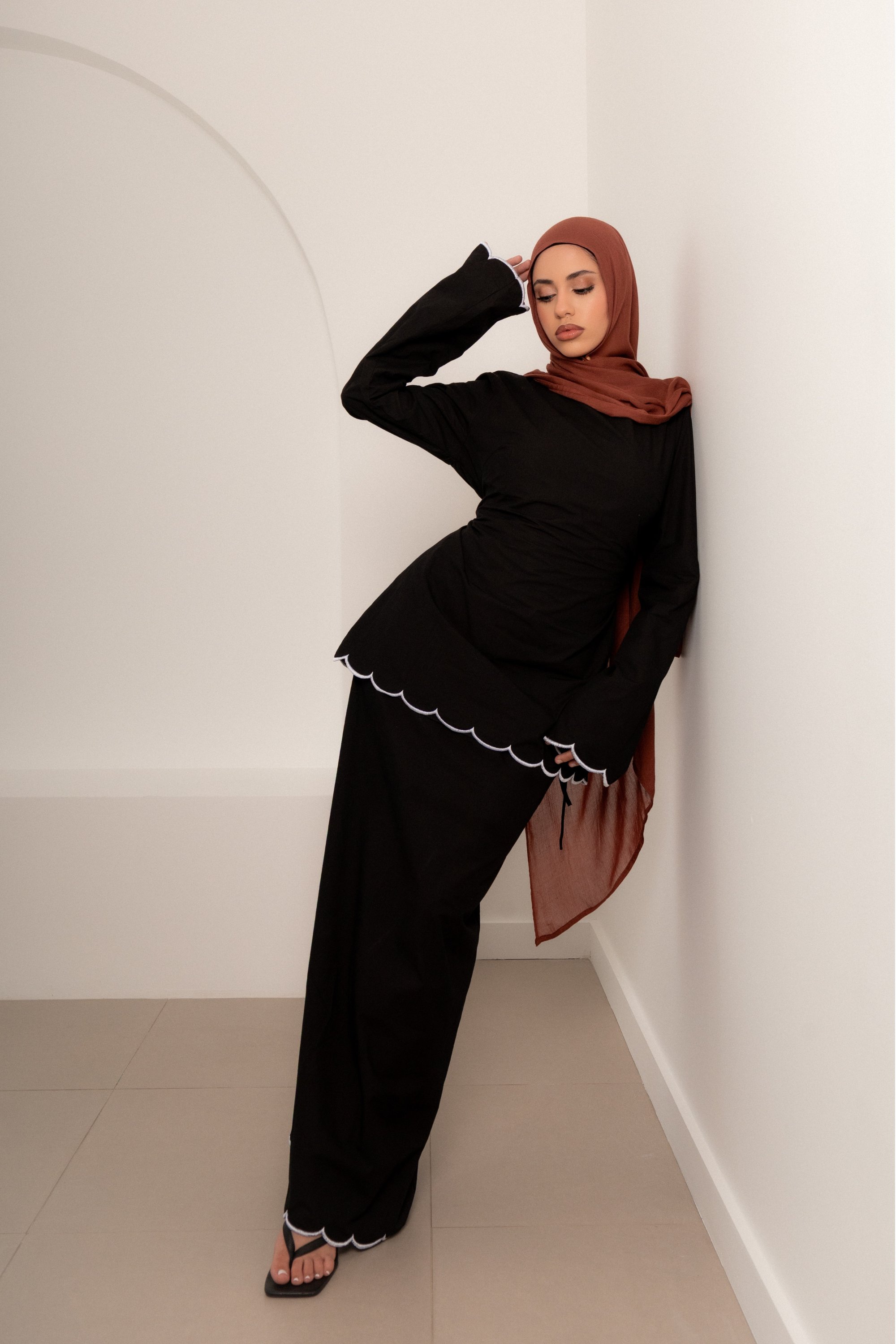 Odette Scallop Modest Set Black by Orlena Official