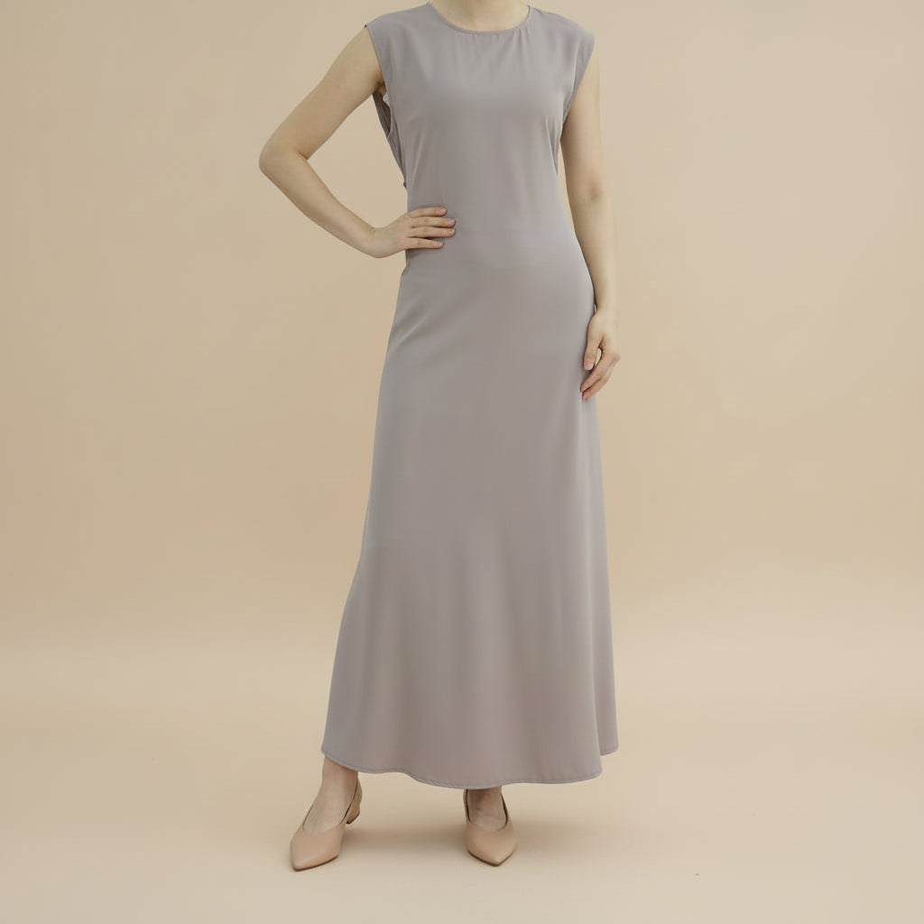 Essential Sleeveless Under-Abaya Slip Dress, view 8