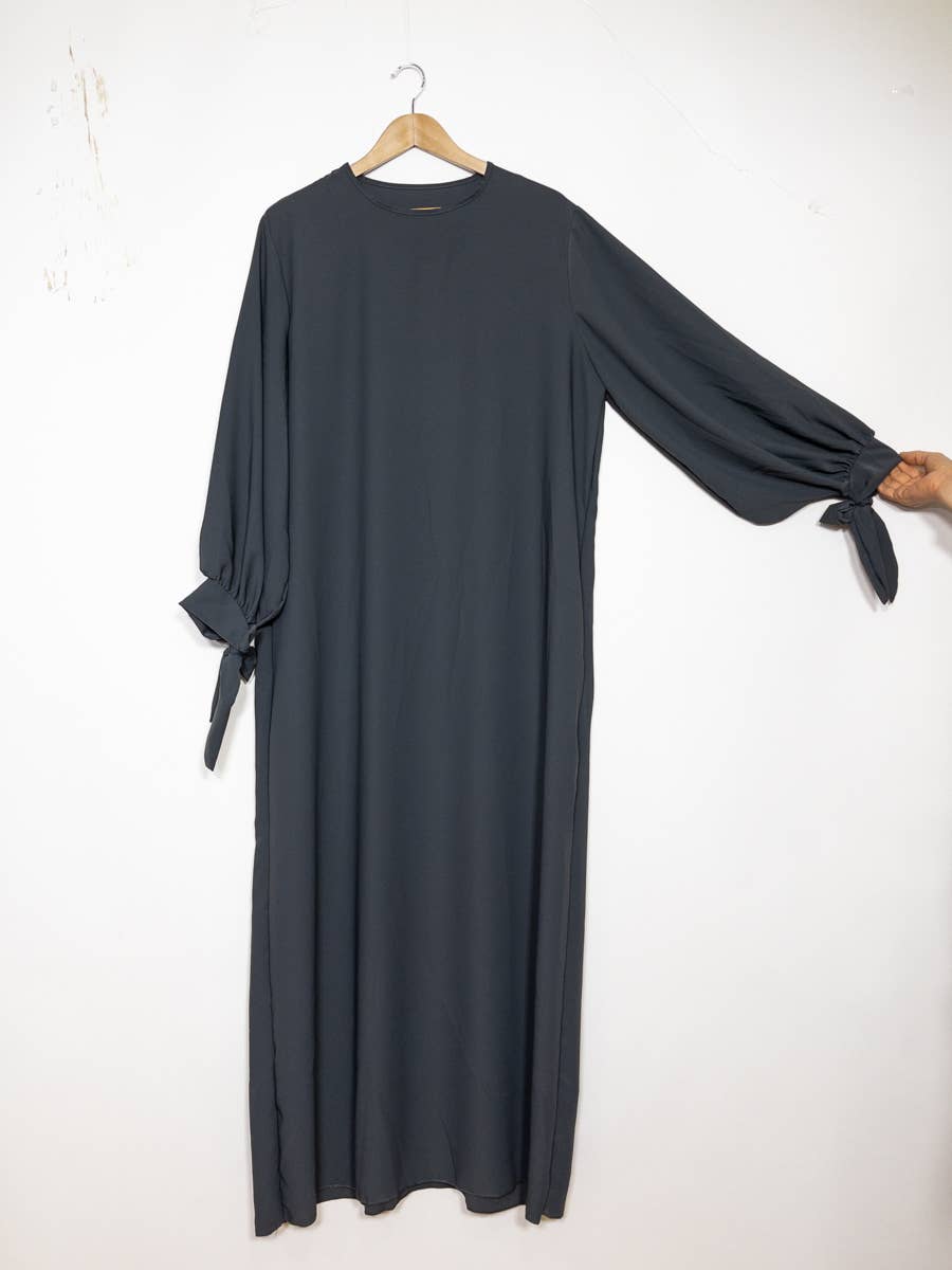 Safa Tied Sleeve Abaya by M&N Couture