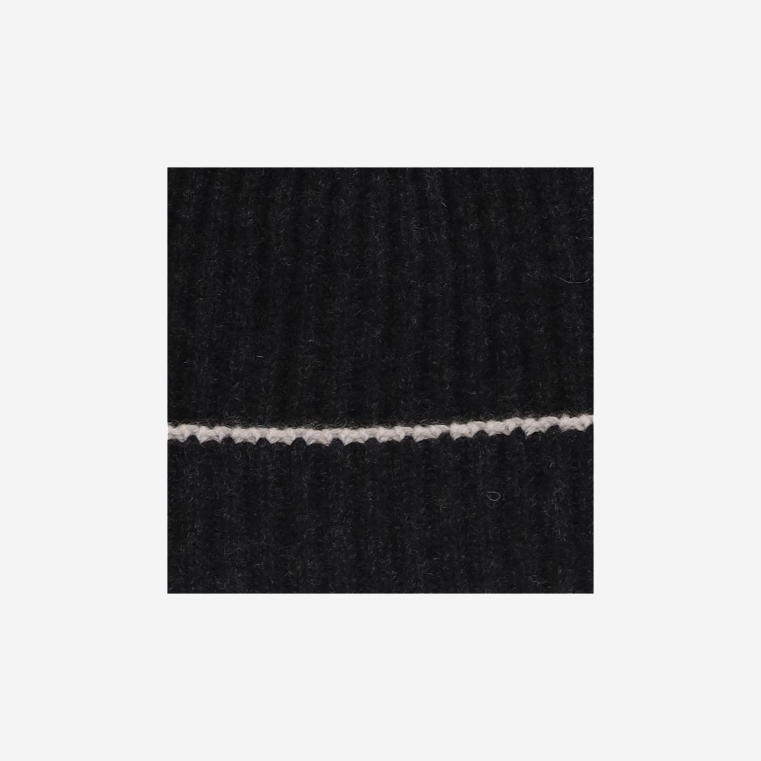 Arch4 KNBE22209D Ribbed Cashmere Beanie — Grey, view 2