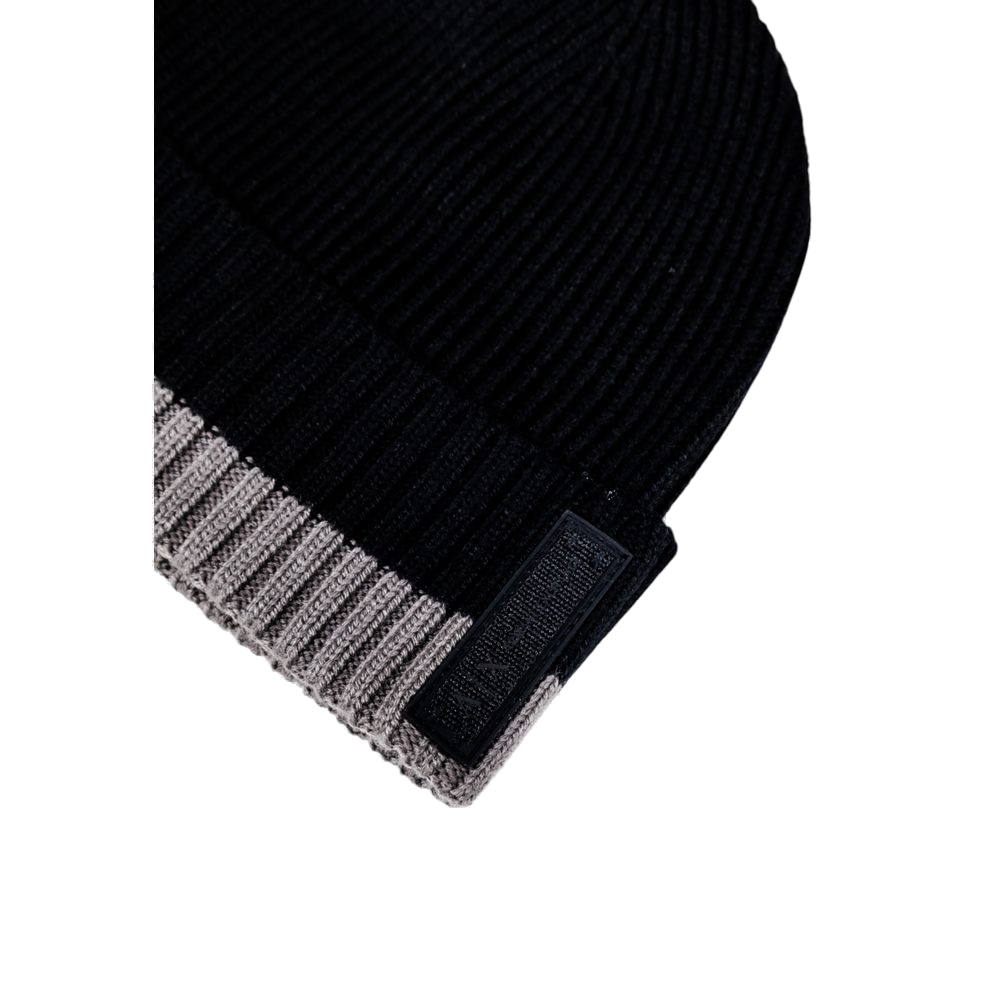 Armani Exchange AR16837102907RO Ribbed Bicolor Beanie — Black, view 3