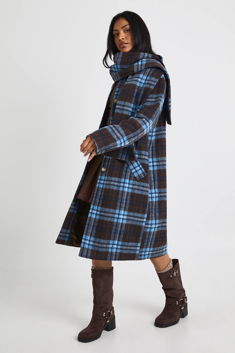 boohoo Women's 2 In 1 Scarf Check Wool Look Coat in Chocolate by boohoo