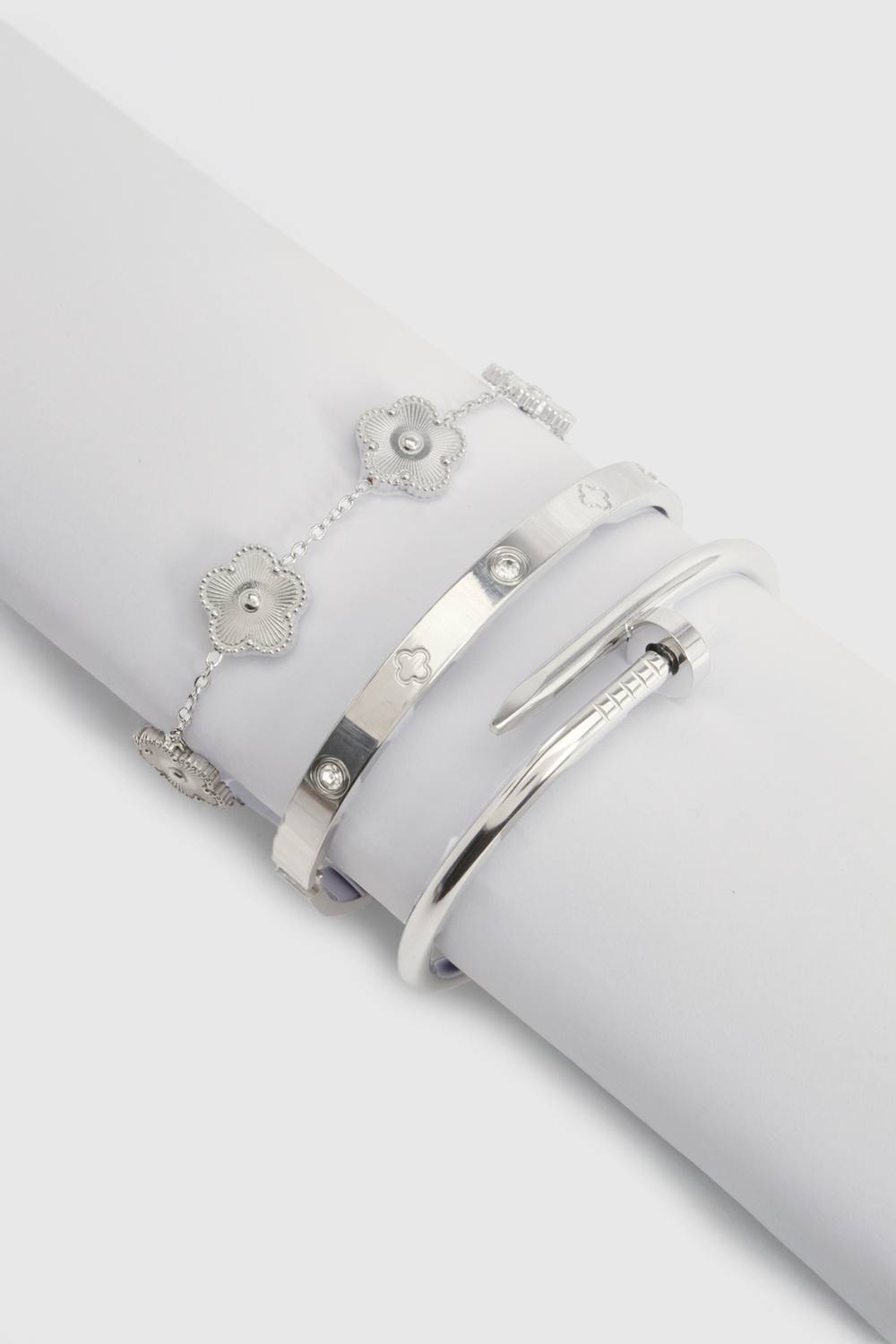boohoo Women's 3 Pack Silver Detail Bracelets by boohoo