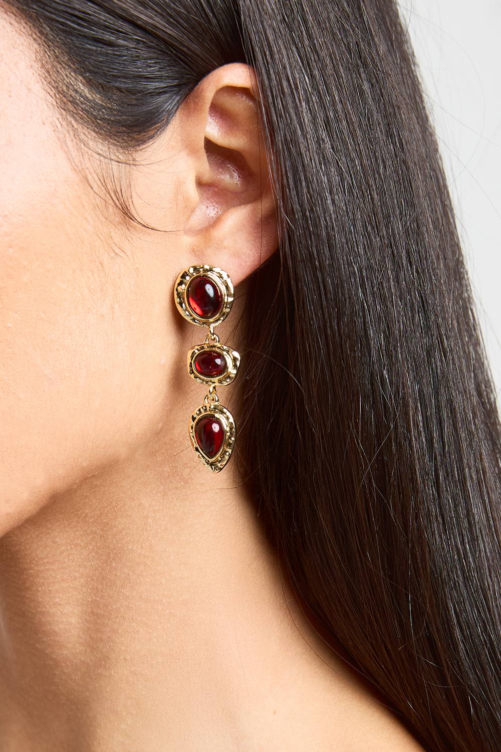 boohoo Women's Burgundy Resin Drop Drop Earrings | Satin/Resin