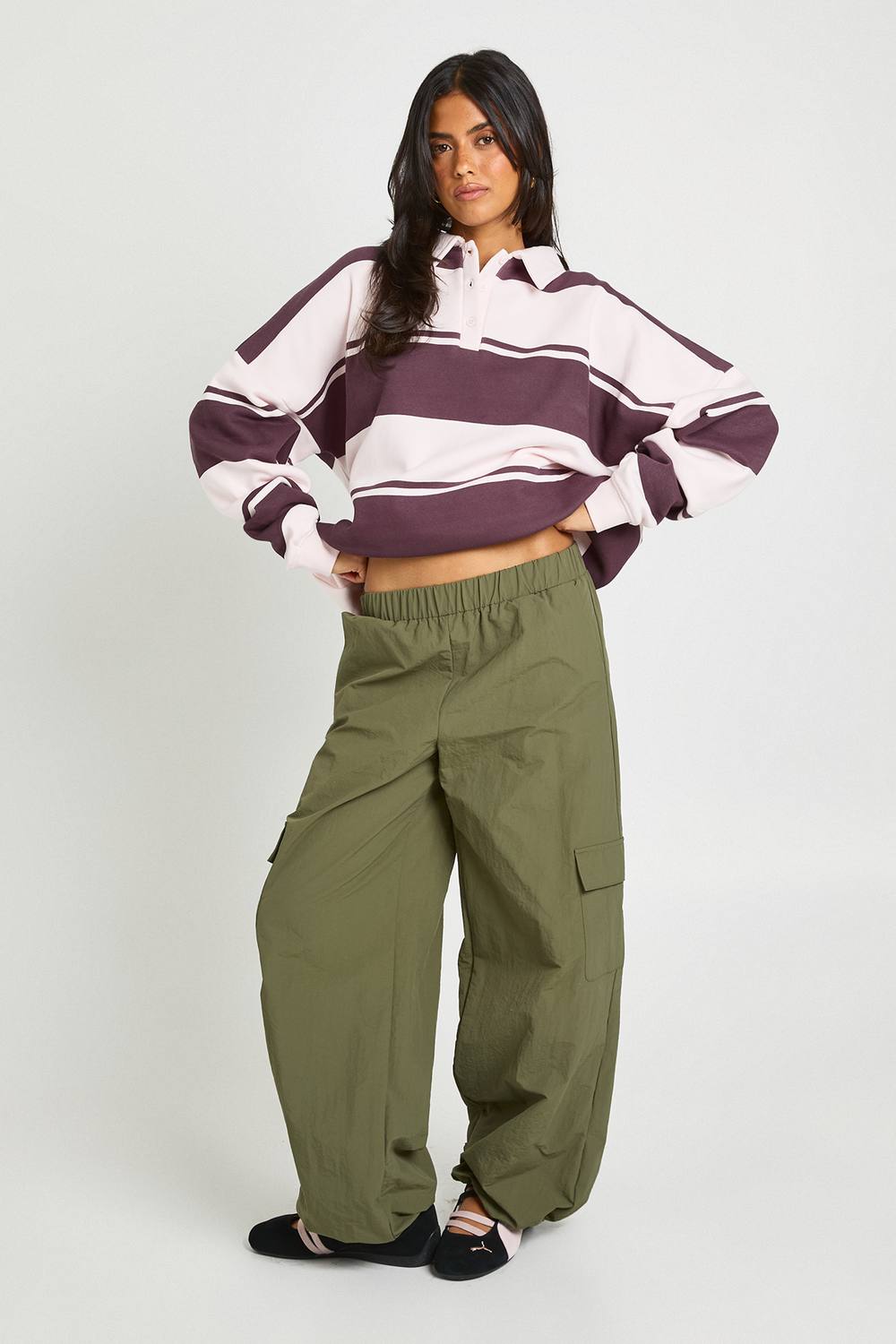 boohoo Women's Cargo Track Pant in Khaki by boohoo