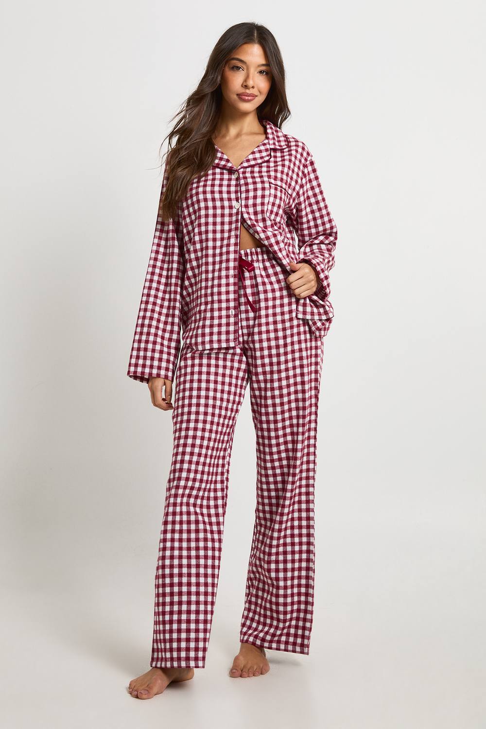 boohoo Women's Christmas Brushed Check Long Sleeve Shirt & Trousers Pyjama Set in Burgundy by boohoo
