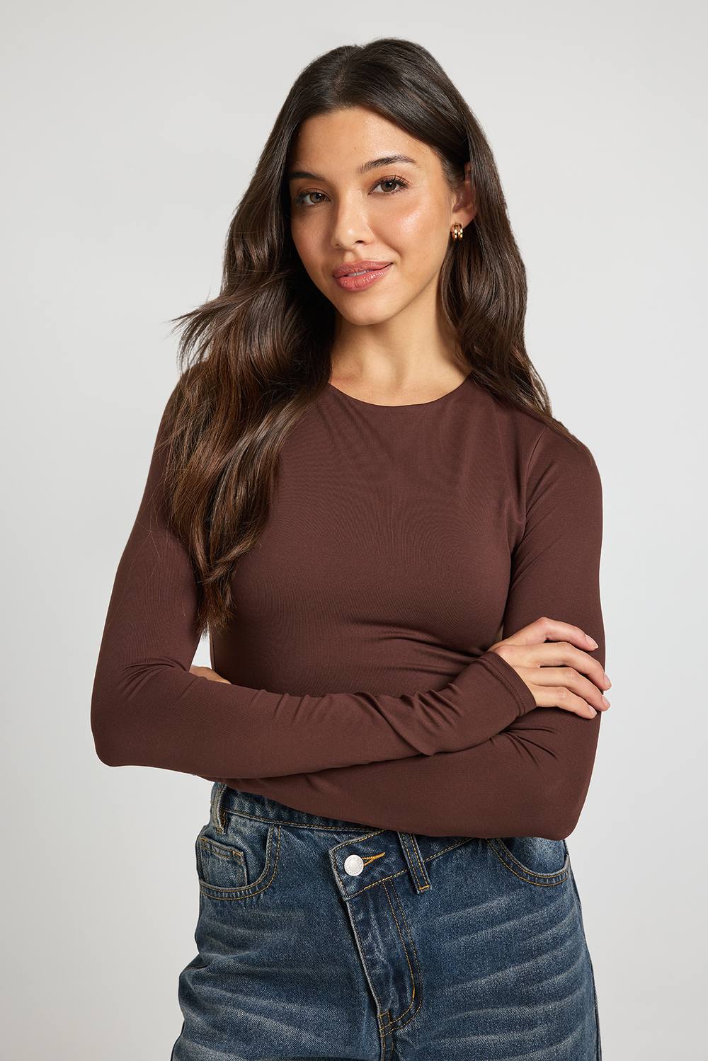 boohoo Women's Crew Neck Long Sleeve Bodysuit in Chocolate by boohoo
