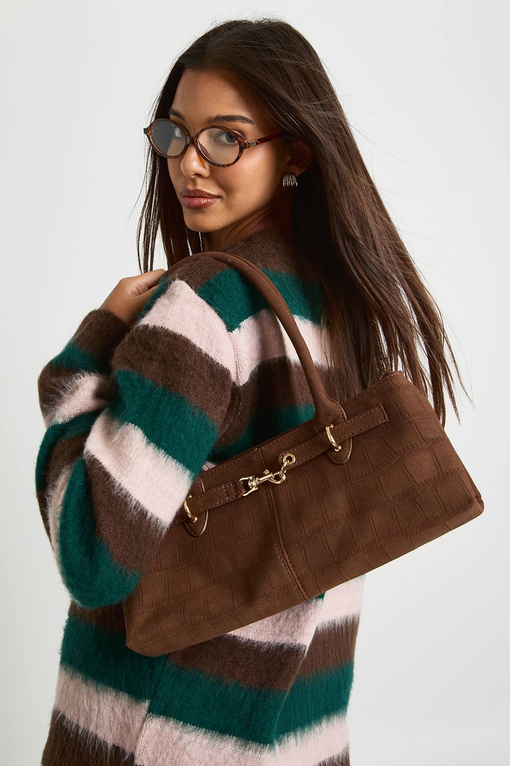 boohoo Women's Croc Buckle Detail Shoulder Bag in Brown by boohoo