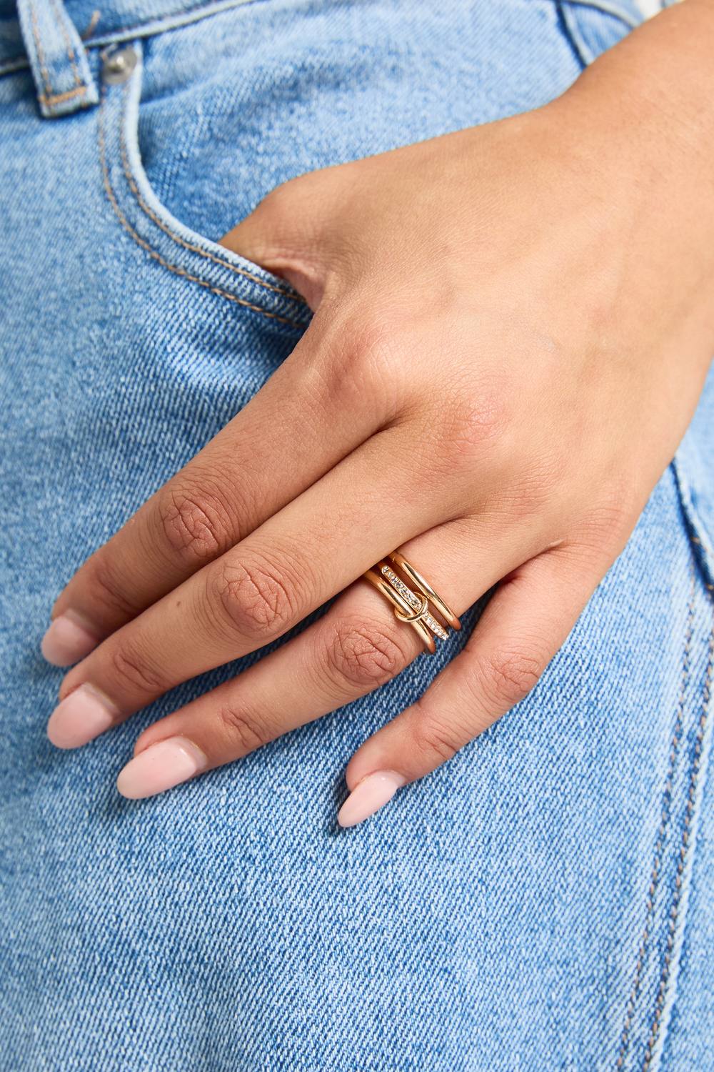 boohoo Women's Diamante Linked 3 Part Ring in Gold by boohoo