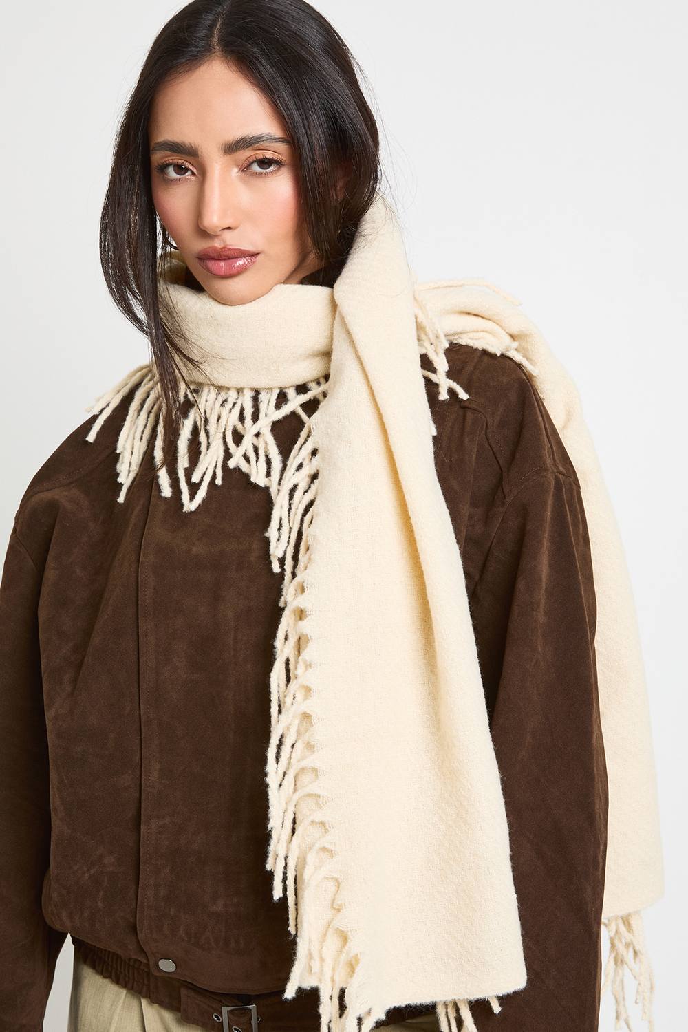 boohoo Women's Double Sided Tassel Scarf in Cream by boohoo