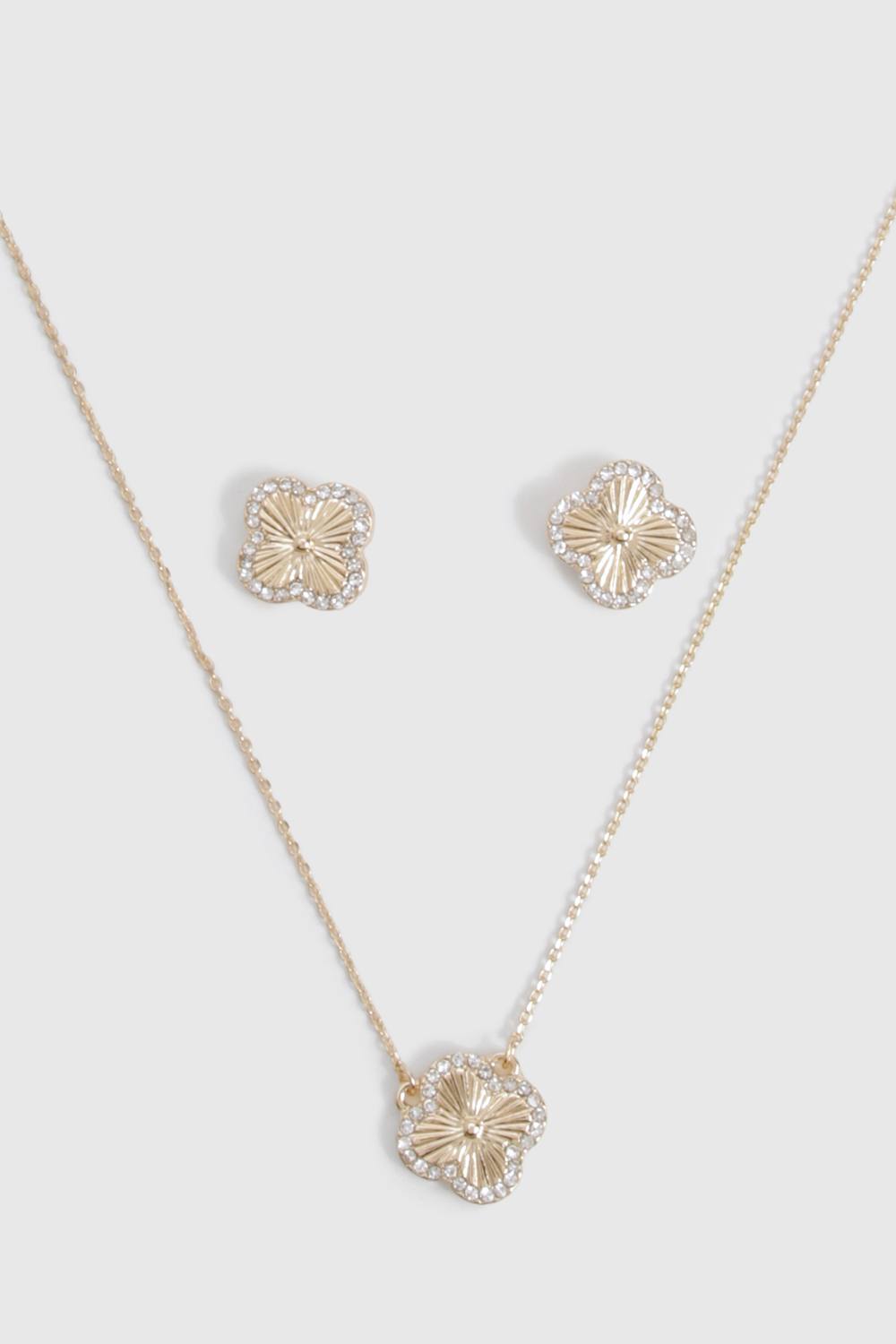 boohoo Women's Embellished Flower Pendant Jewellery Set in Gold by boohoo