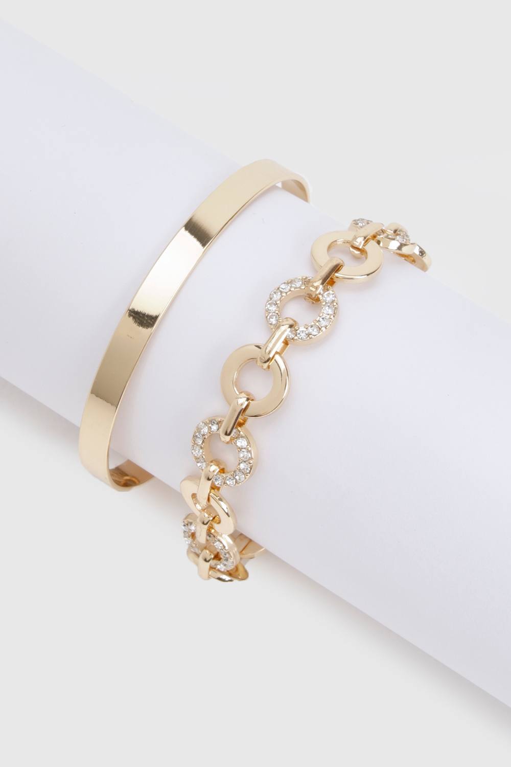 boohoo Women's Embellished Link Bangle & Bracelet in Gold by boohoo