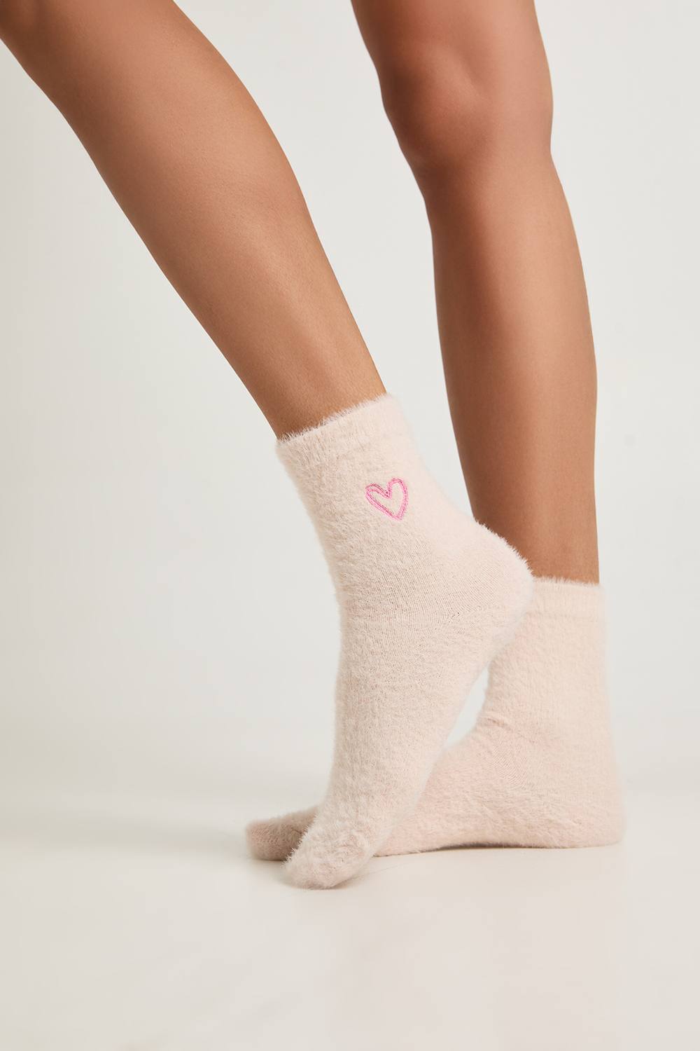boohoo Women's Embroidered Heart Detail Fluffy Socks in Baby Pink by boohoo