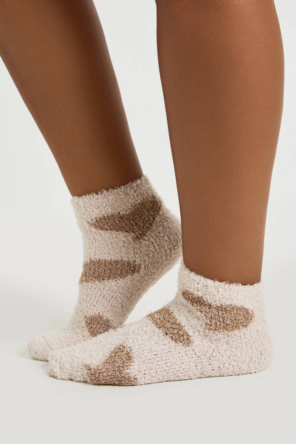 boohoo Women's Heart Print Fluffy Socks in Ivory by boohoo
