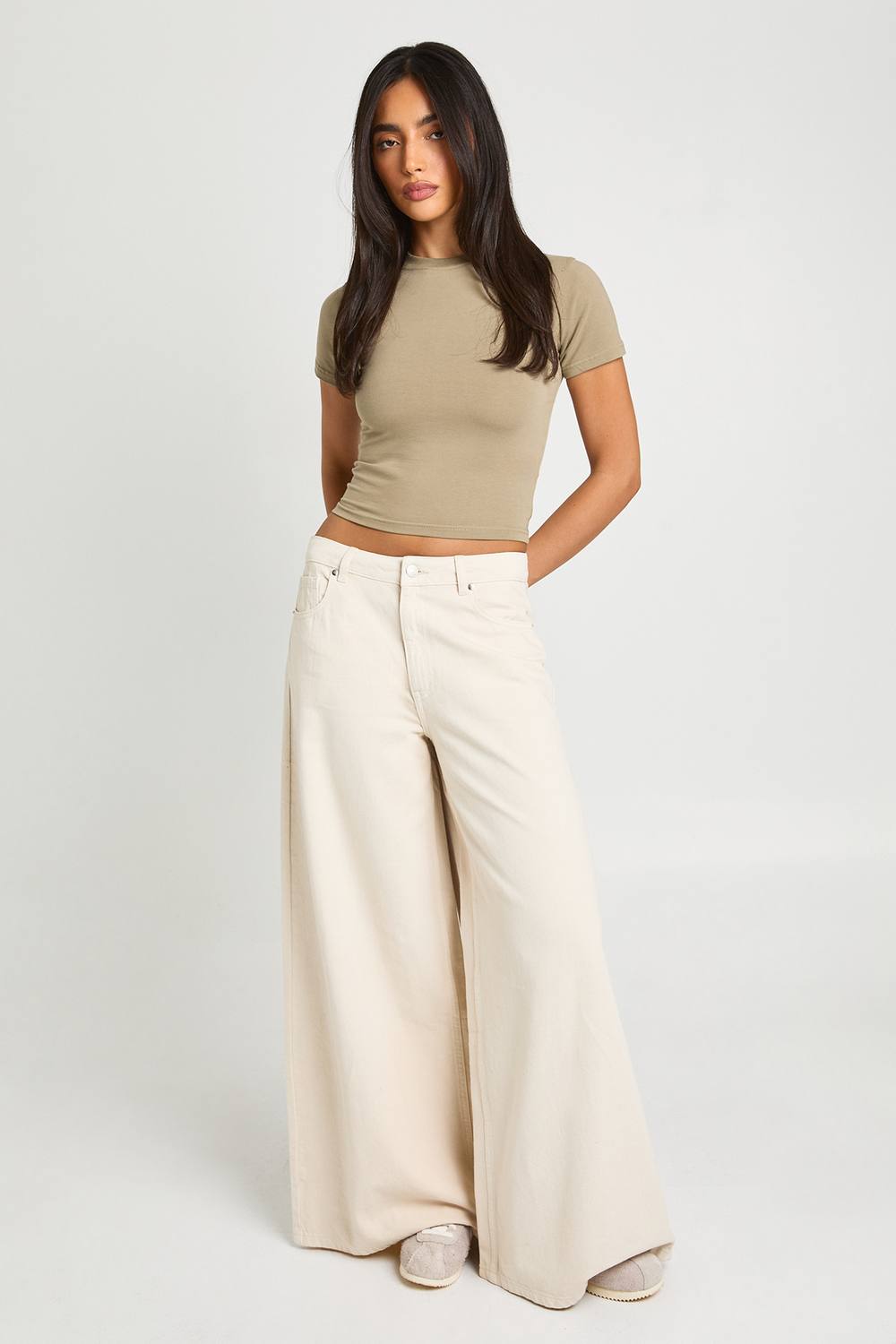 boohoo Women's High Waist Super Wide Palazzo Jean in Ecru by boohoo