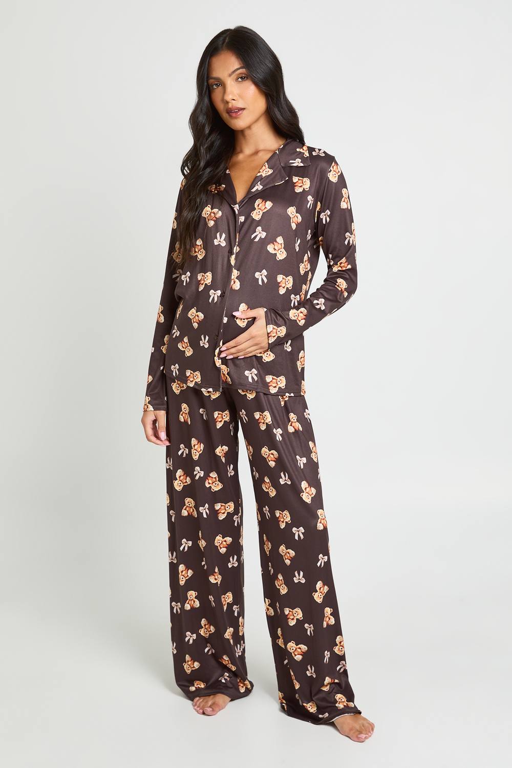 boohoo Women's Maternity Bear Print Long Sleeve Shirt & Trouser Pyjama Set in Chocolate by boohoo
