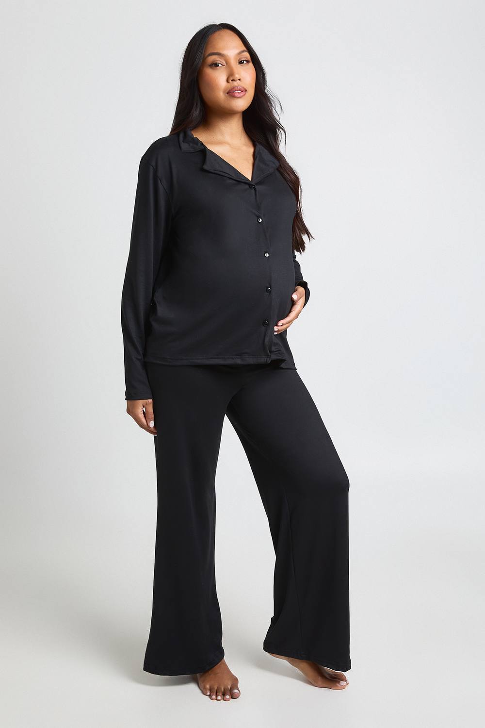 boohoo Women's Maternity Long Sleeve Shirt & Trouser Pj Set in Black by boohoo