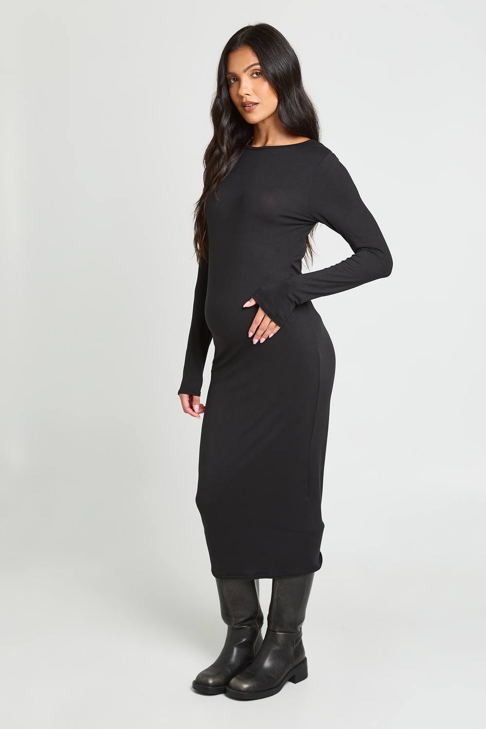 boohoo Women's Maternity Super Soft Long Sleeve Midaxi Dress in Black by boohoo