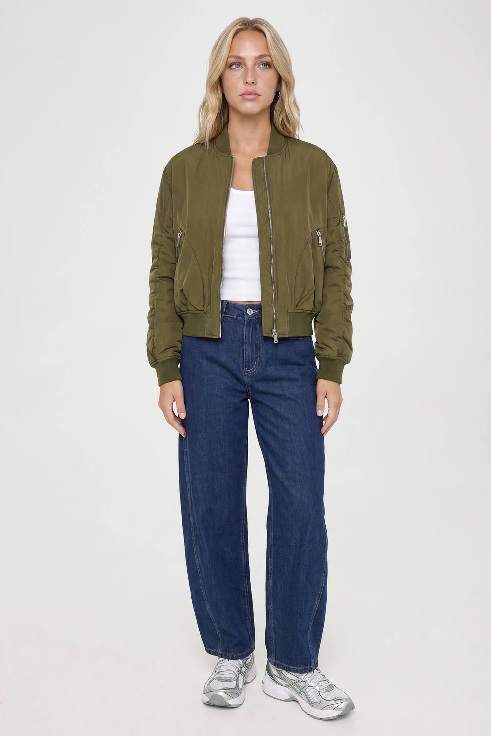 boohoo Women's Oversized Bomber Jacket in Khaki by boohoo