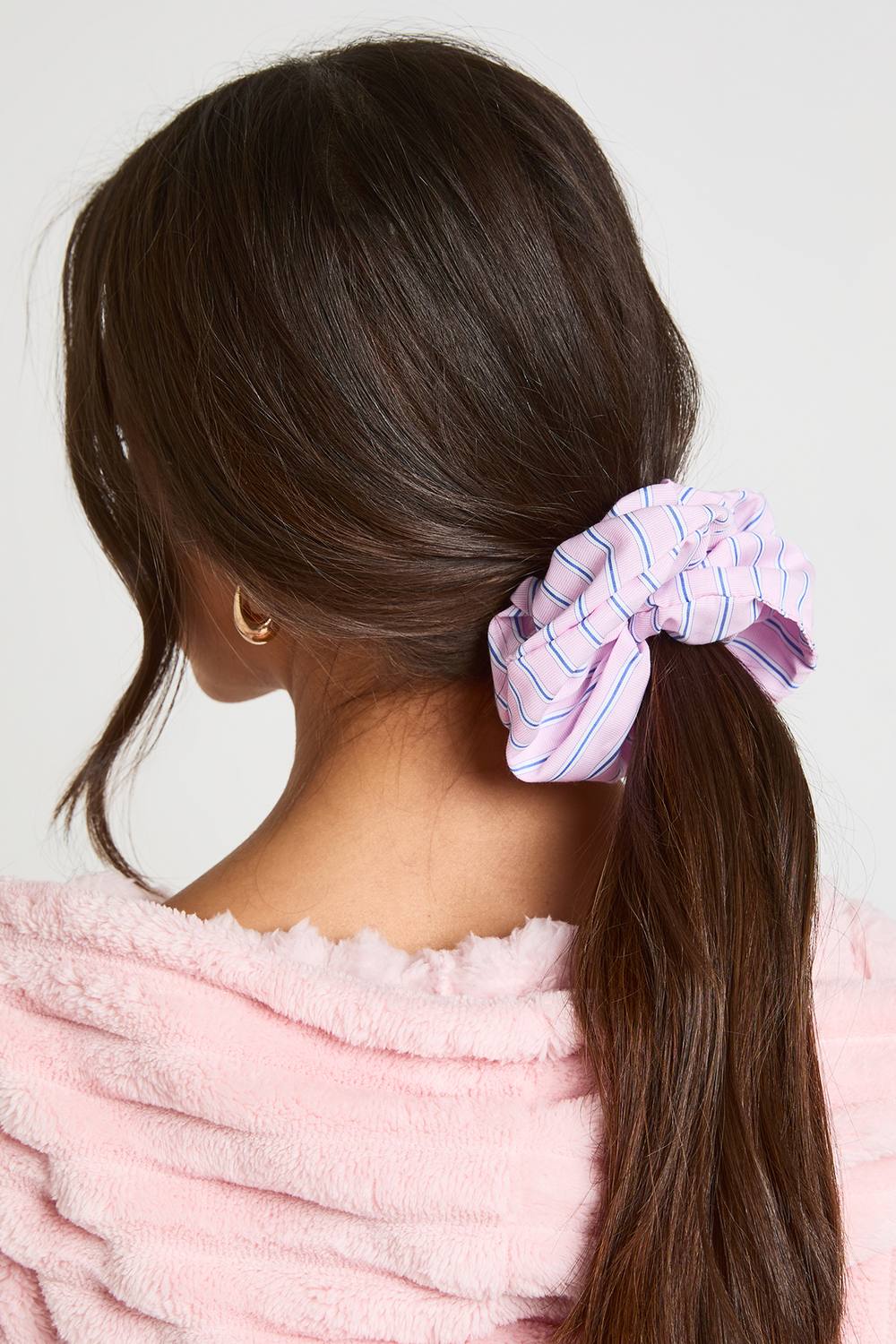 boohoo Women's Oversized Striped Scrunchie in Baby Pink by boohoo