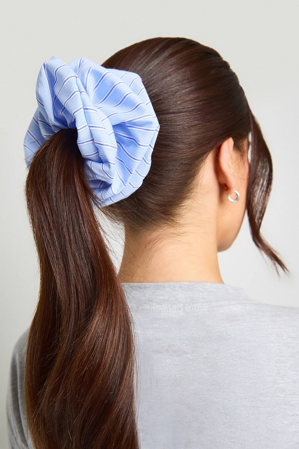 boohoo Women's Oversized Striped Scrunchie in Baby Blue by boohoo