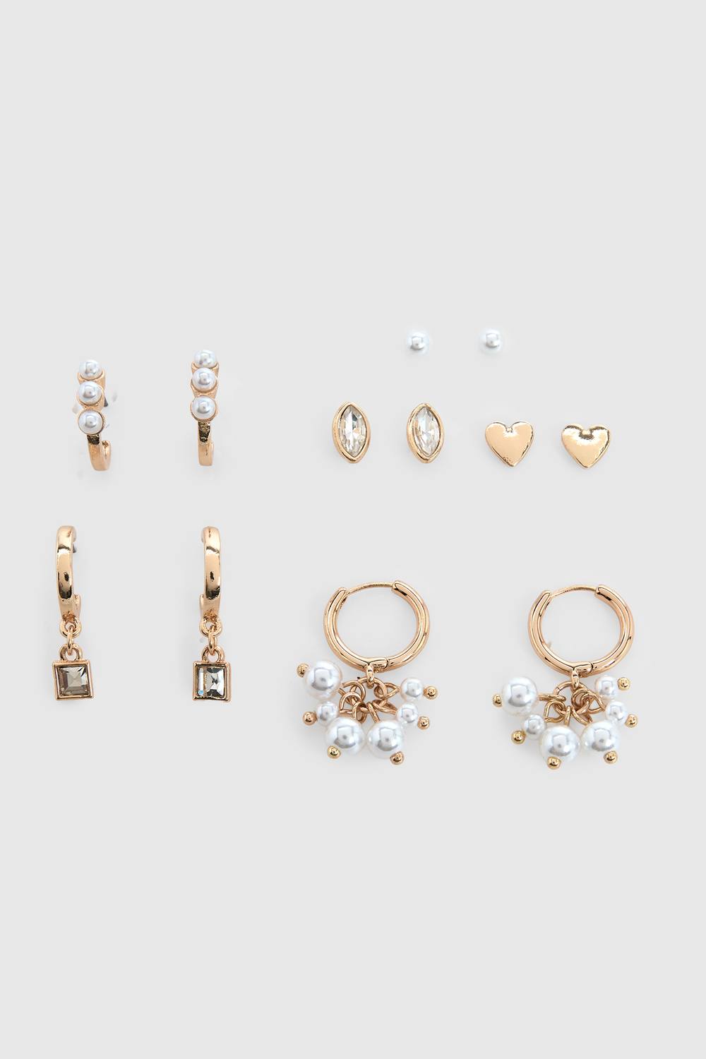 boohoo Women's Pearl Detail Stud Earrings 6 Pack in Gold by boohoo