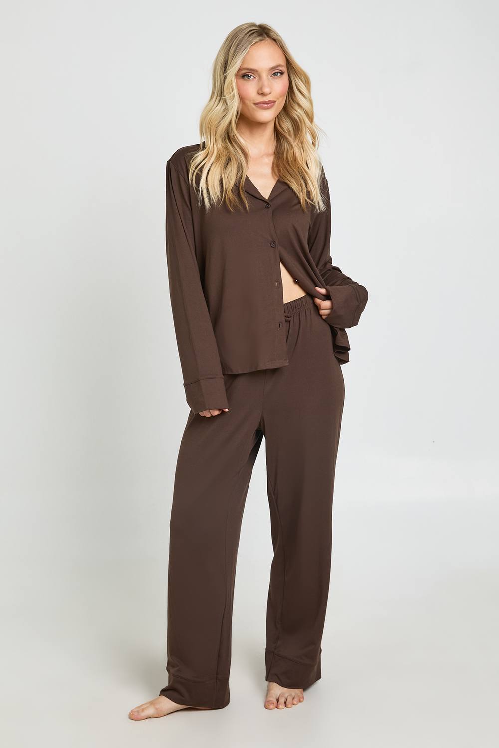 boohoo Women's Petite Soft Touch Button Through Shirt & Trouser Pyjama Set in Chocolate by boohoo