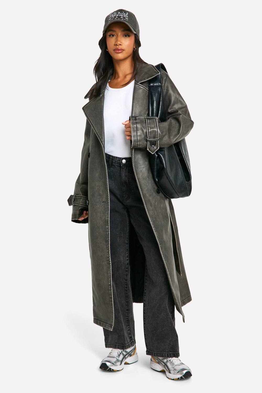 boohoo Women's Petite Vintage Look Faux Leather Trench Coat in Washed Black by boohoo
