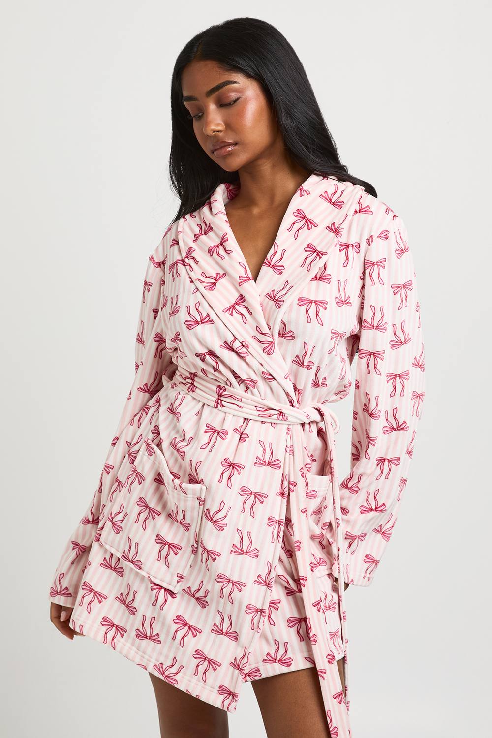 boohoo Women's Pinstripe Bow Print Fleece Mini Dressing Gown in Baby Pink by boohoo