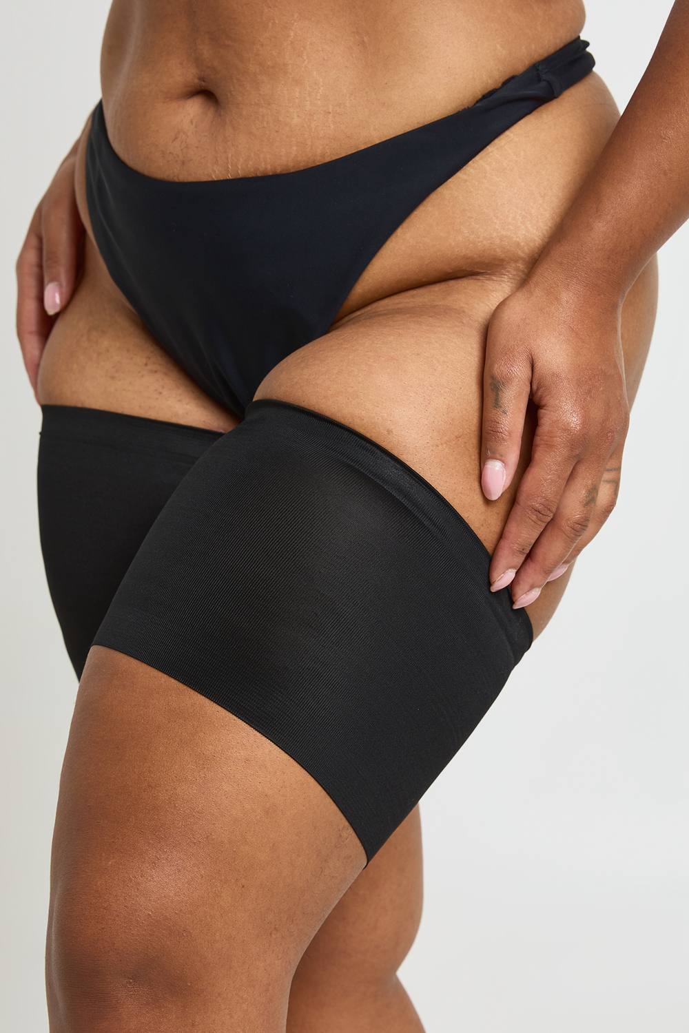 boohoo Women's Plus Anti Chafing Thigh Bands in Black by boohoo