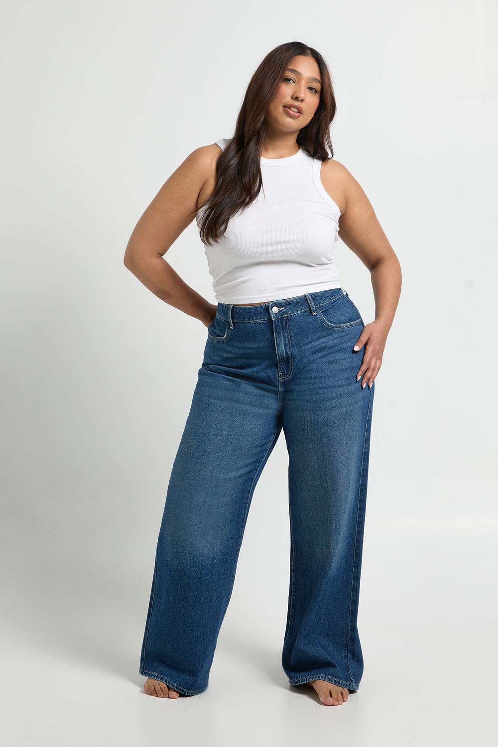 boohoo Women's Plus Basics High Waist Straight Leg Jean in Vintage Blue by boohoo