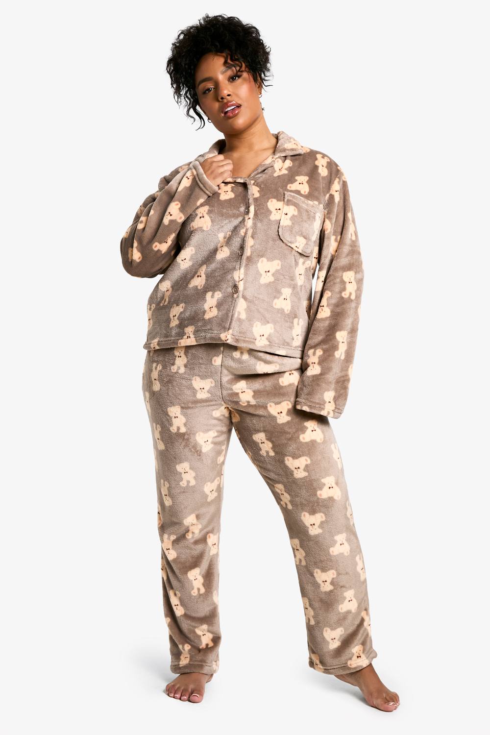 boohoo Women's Plus Bear Fleece Button Front Pyjama Set in Brown by boohoo