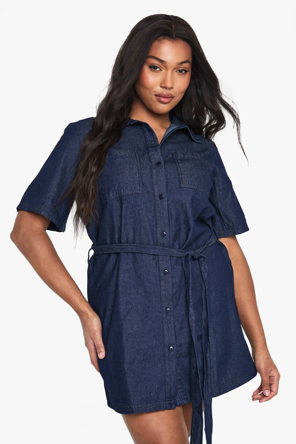 boohoo Women's Plus Chambray Denim Tie Belt Dress in Indigo by boohoo
