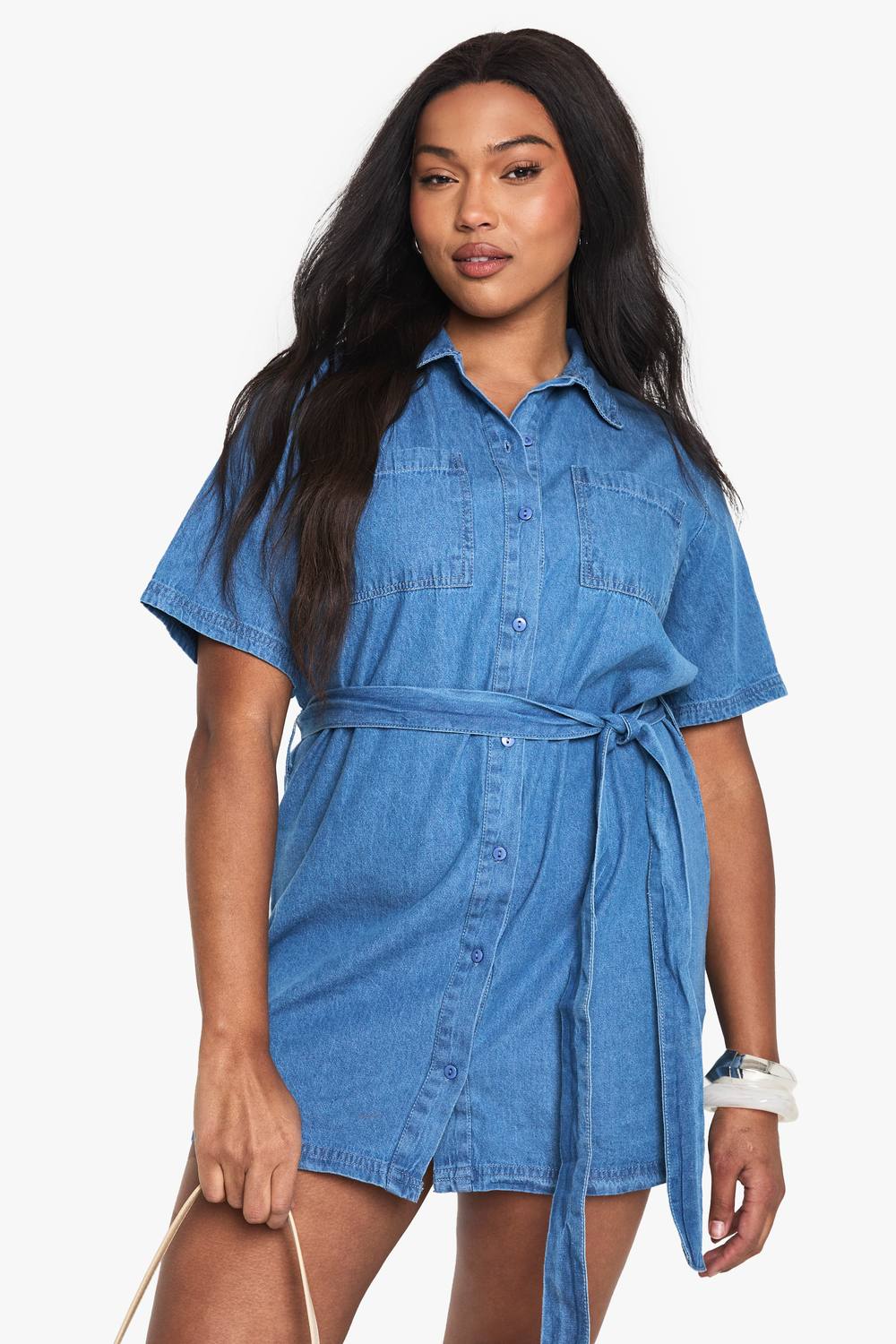 boohoo Women's Plus Chambray Denim Tie Belt Dress in Mid Blue by boohoo