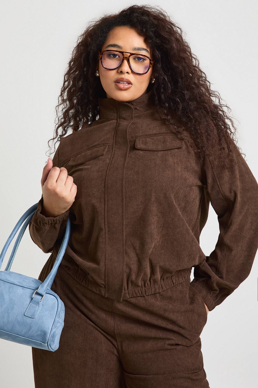 boohoo Women's Plus Cord Utility Jacket in Chocolate by boohoo